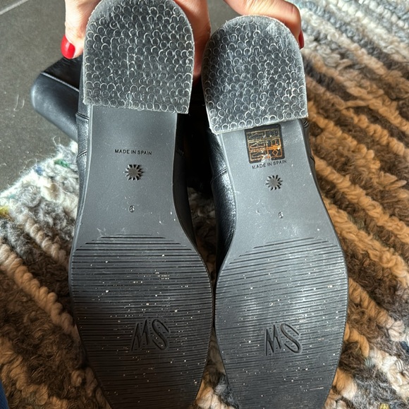 Stuart Weitzman ankle boots block heel good condition - Picture 6 of 8